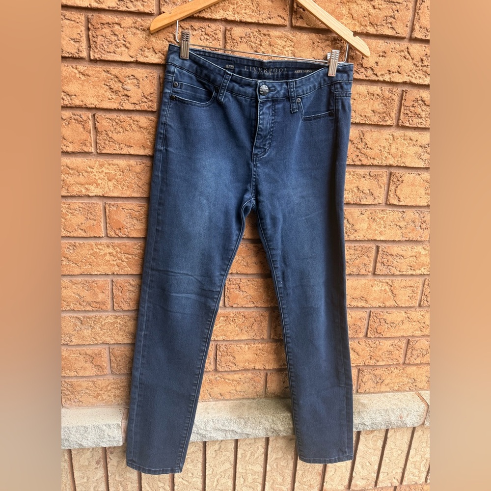 Liverpool Dark Denim Abby Skinny Jeggings‎